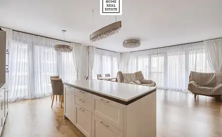 Prodej bytu 4+kk 137 m², Za Karlínským přístavem, Praha 8 - Karlín