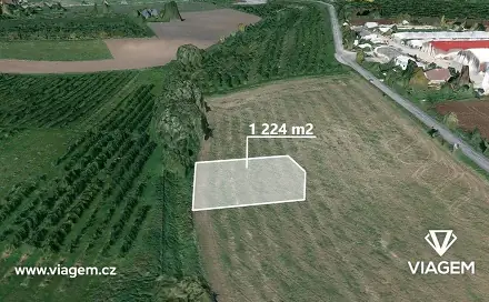 Prodej pole 1 224 m², Choltice, okres Pardubice