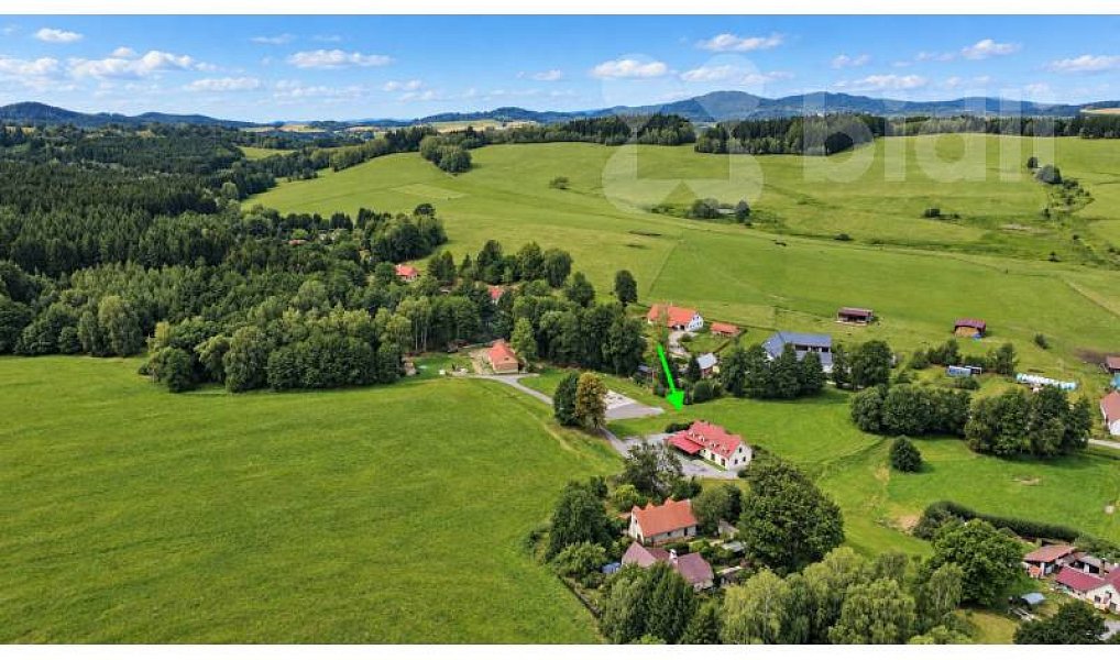 Prodej domu 230 m² s pozemkem 4 000 m², Horní Stropnice – náhled fotky 32