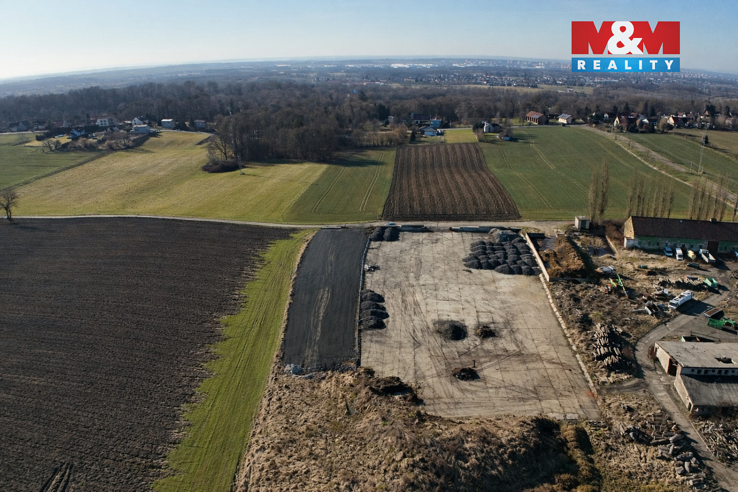 Pronájem pozemku 1 786 m² – pohled 5