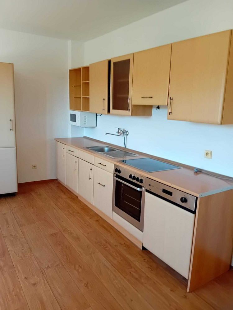 Pronájem bytu 3+kk 85 m² — photo 5