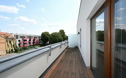 Pronájem bytu 2+kk 56 m²