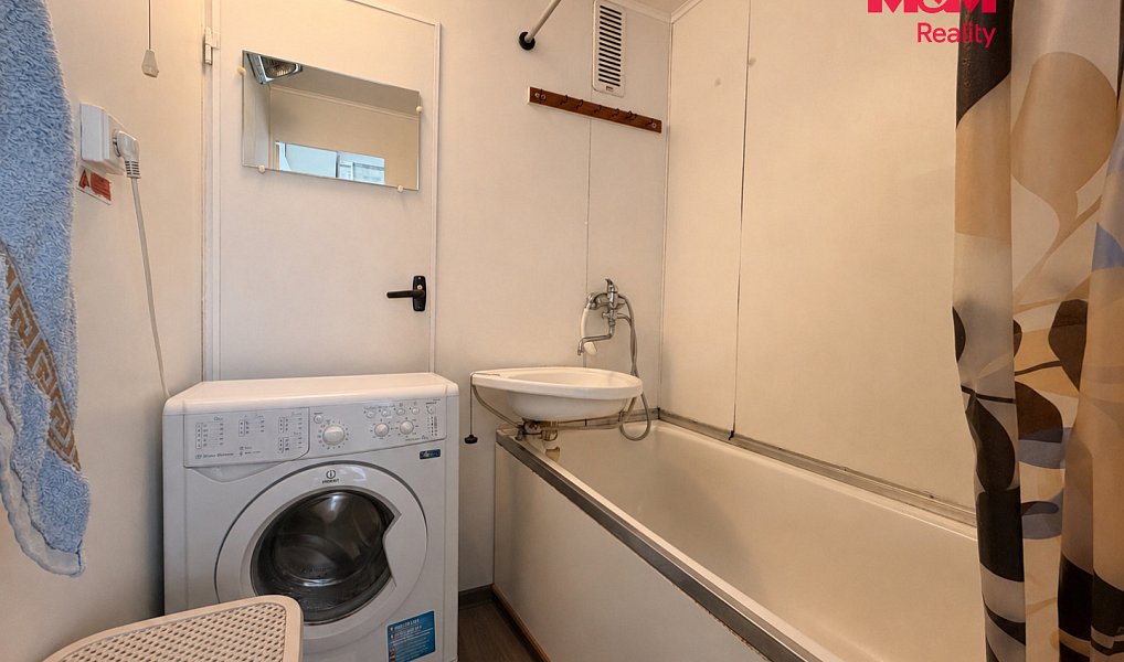 Prodej bytu 3+1 61 m², Pelhřimov – náhled fotky 11