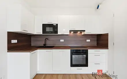 Pronájem bytu 2+kk 46 m²