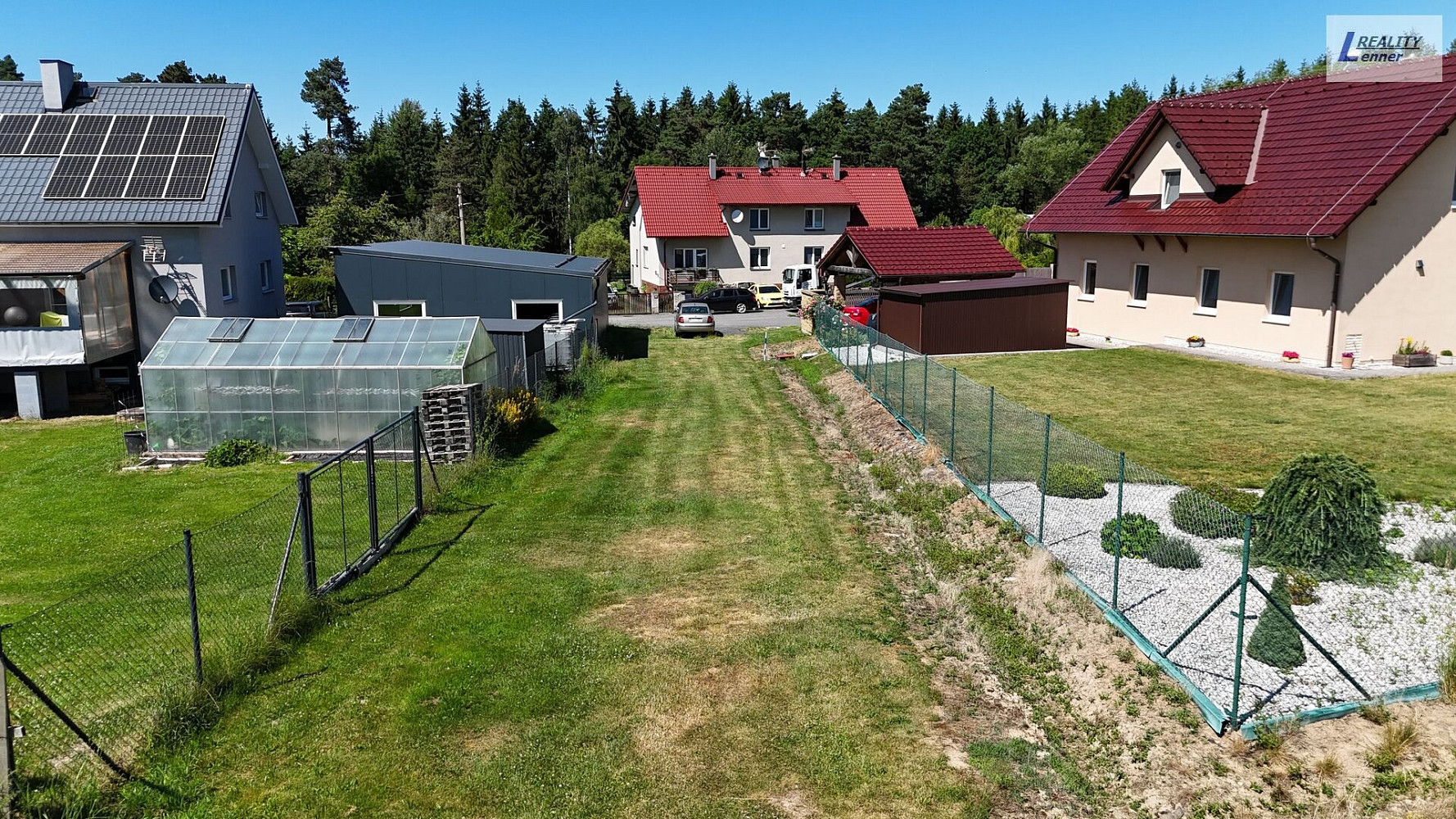 Prodej stavebního pozemku 873 m² – fotografie 5
