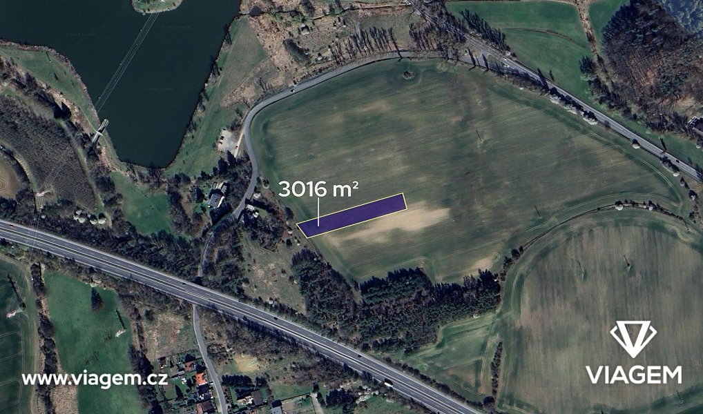 Prodej pole 1 508 m², Doksy – náhled fotky 2