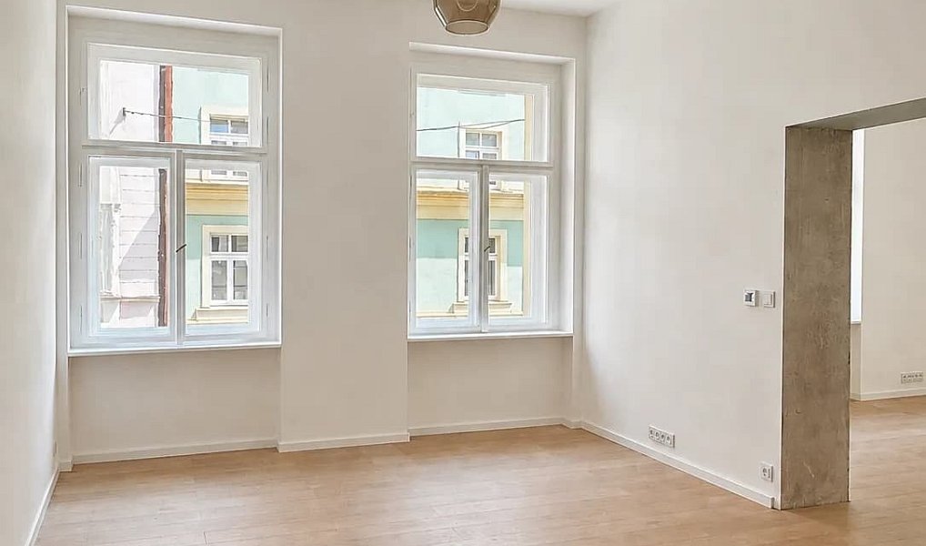 Pronájem bytu 2+kk 56 m², Praha – náhled fotky 4