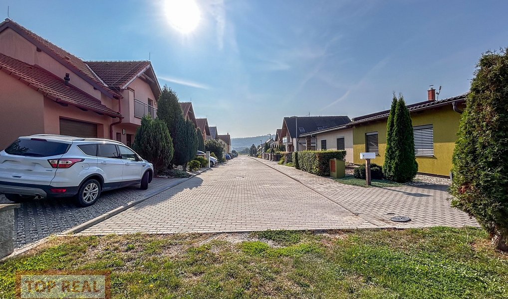 Prodej pole 2 414 m², Kroměříž – náhled fotky 8