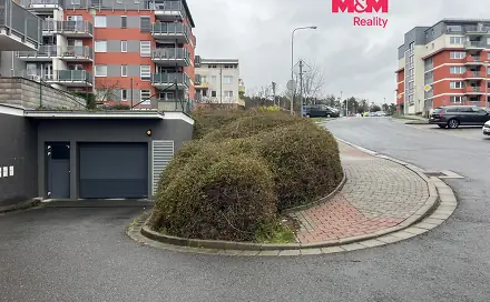 Pronájem parkovacího stání 14 m2, Zlín, ul. Zelinova, Zelinova, Zlín