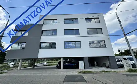 Pronájem bytu 1+kk 35 m²