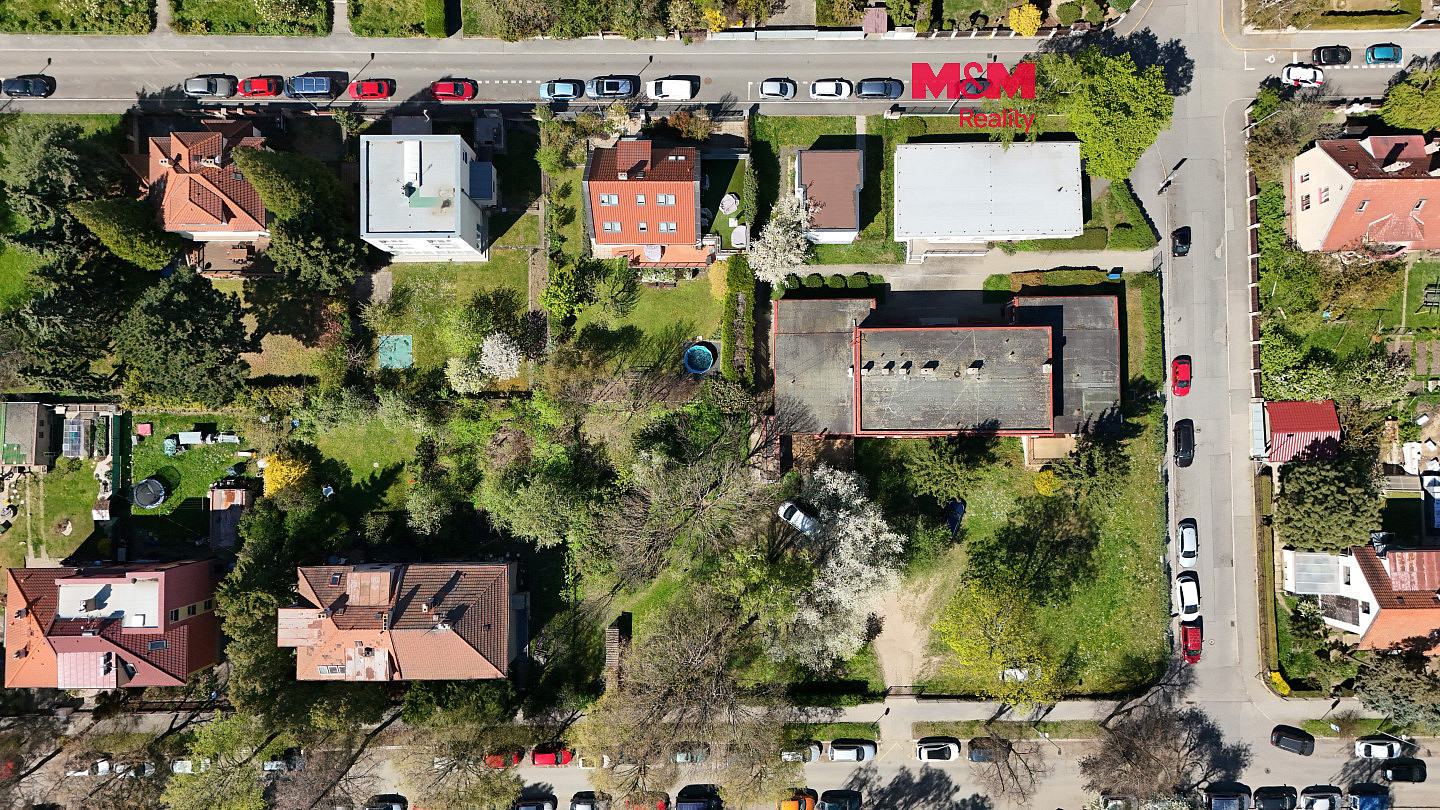 Prodej stavebního pozemku 591 m²