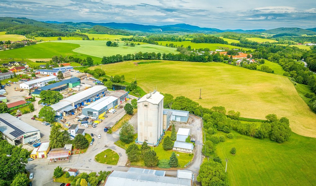 Prodej výrobních prostor 9 957 m², Kájov – náhled fotky 11