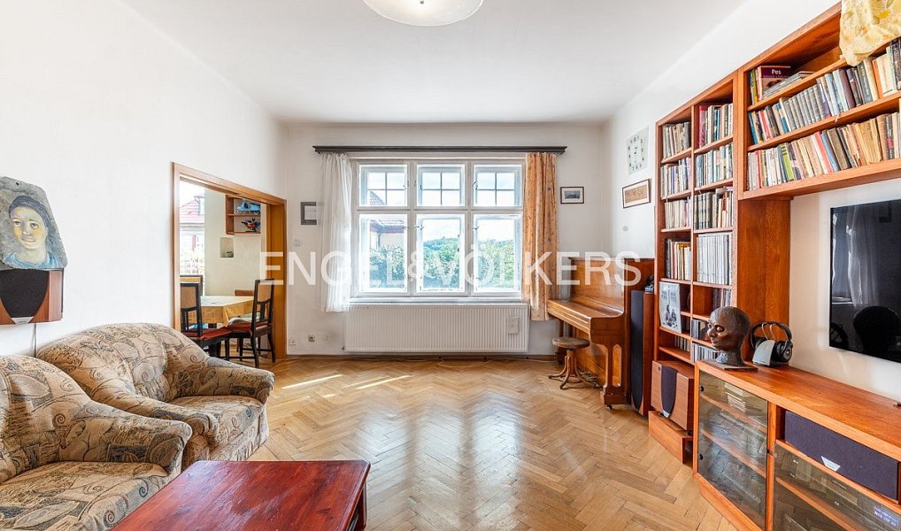 Prodej domu 255 m² s pozemkem 740 m², Praha – náhled fotky 4
