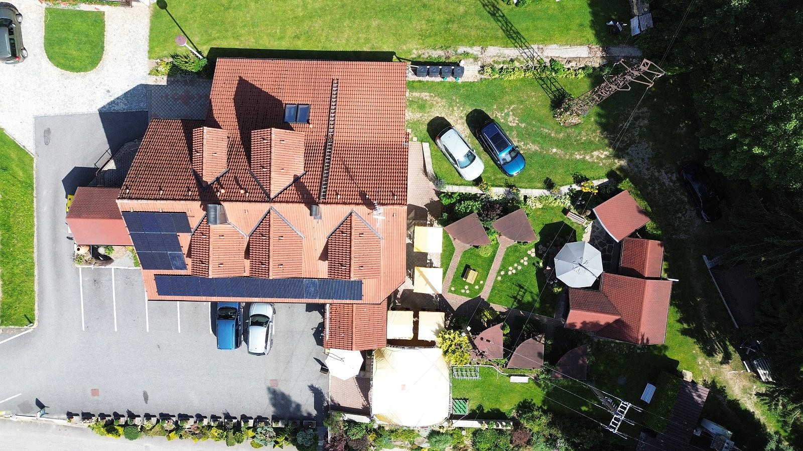 Prodej ubytovacího objektu 454 m² — photo 2
