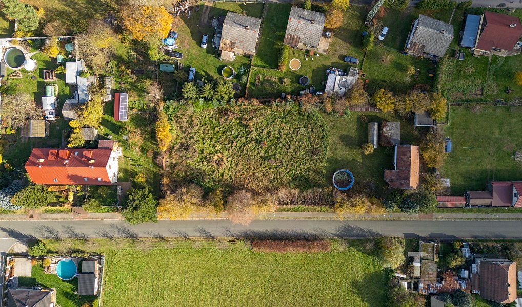 Prodej stavebního pozemku 800 m², Labské Chrčice – náhled fotky 7