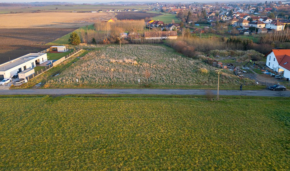 Prodej stavebního pozemku 1 158 m², Dolní Ředice – náhled fotky 6