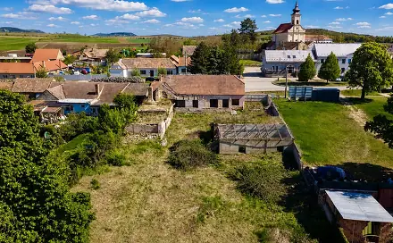 Prodej stavebního pozemku 1 730 m², Brod nad Dyjí, okres Břeclav