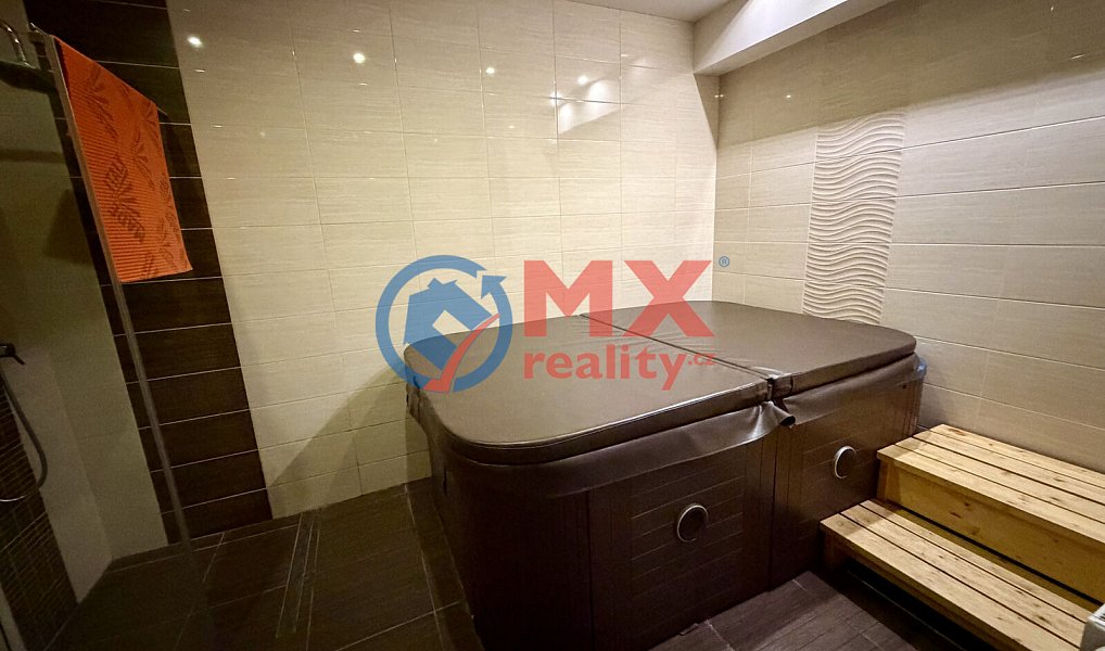 Prodej ubytovacího objektu 2 428 m², Sobotín – náhled fotky 28