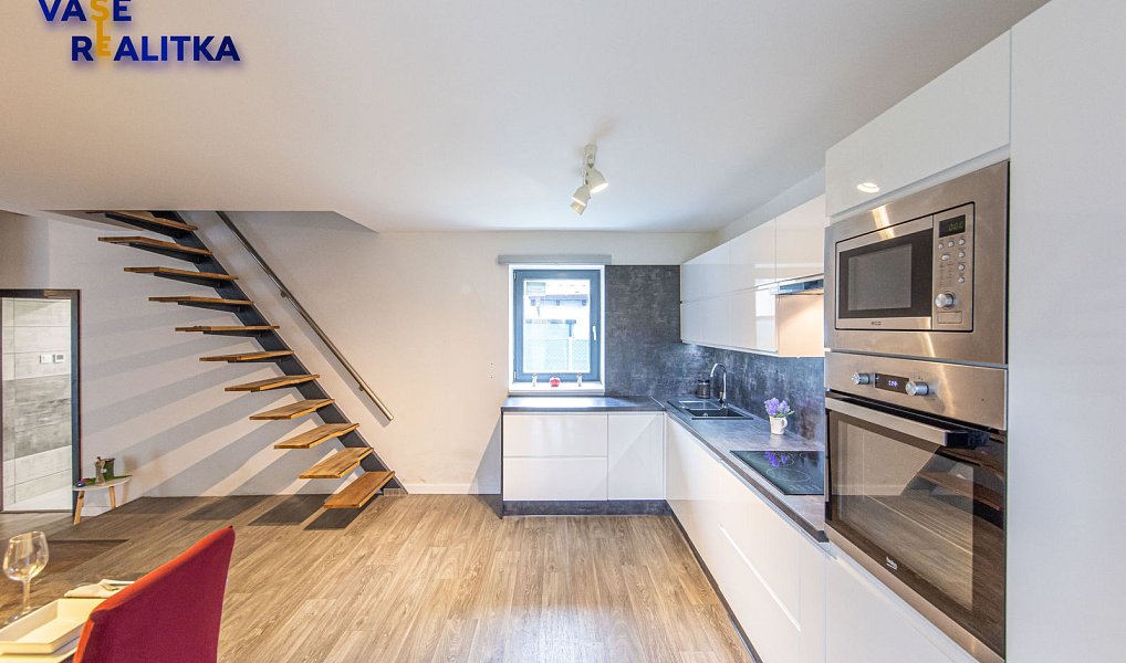 Prodej domu 140 m² s pozemkem 921 m², Ostrava – náhled fotky 5