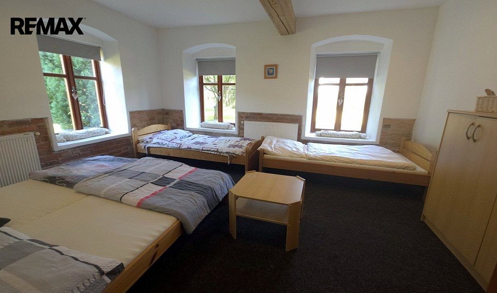 Prodej domu 215 m² s pozemkem 2 012 m², Chřibská – náhled fotky 5