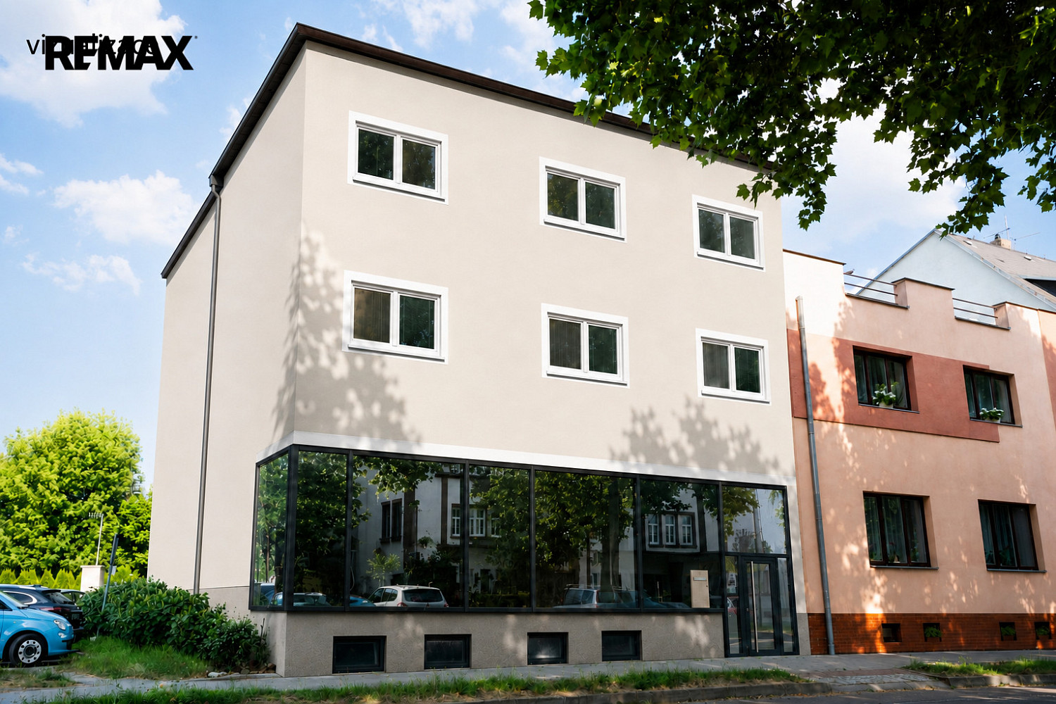Prodej obchodních prostor 290 m²