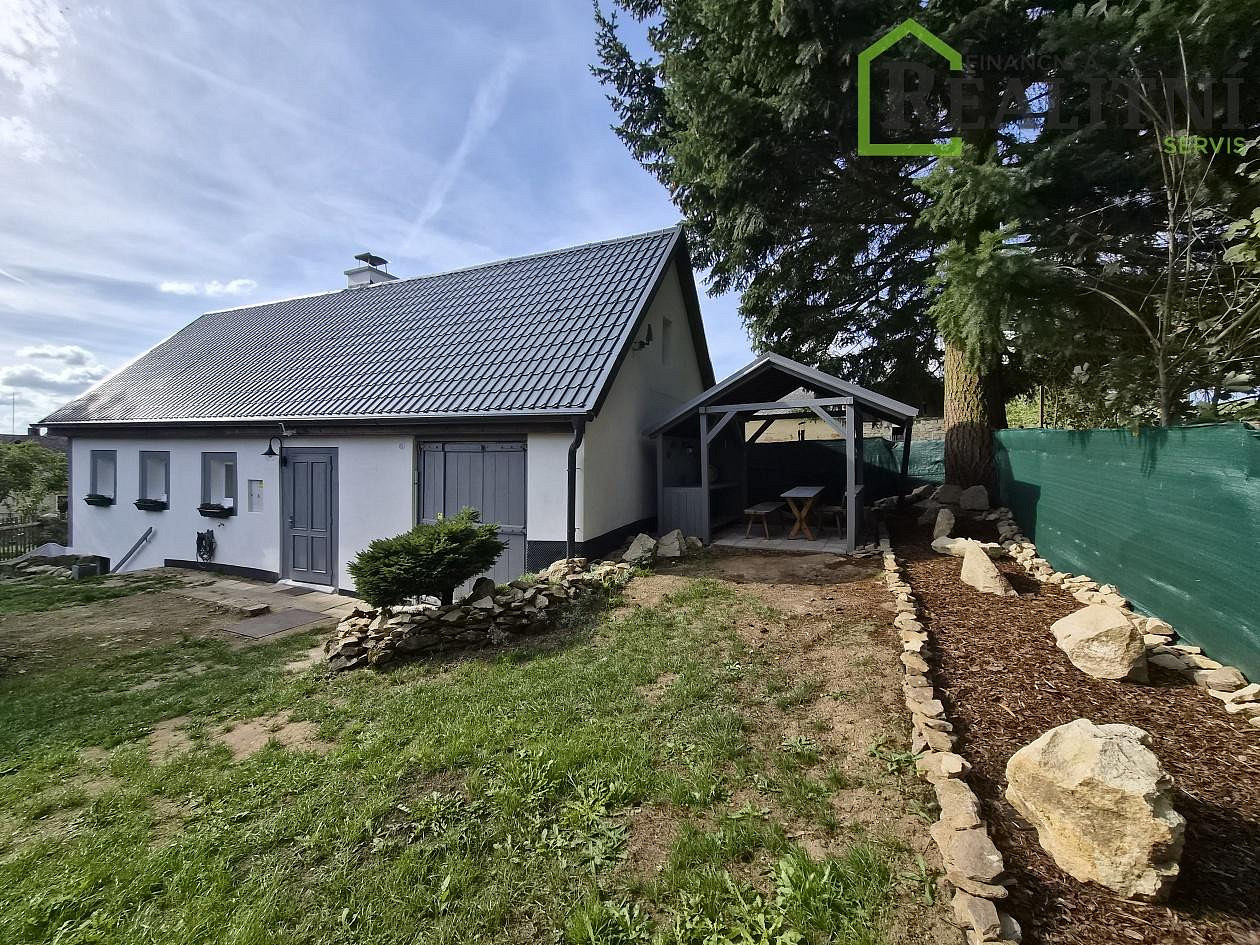 Prodej domu 80 m² s pozemkem 333 m² – fotografie 2