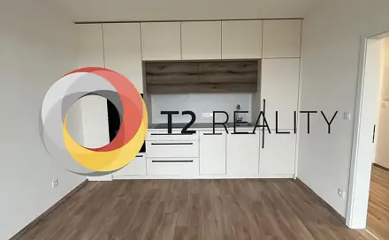 Pronájem bytu 2+kk 46 m², Hrachová, Plzeň - Litice