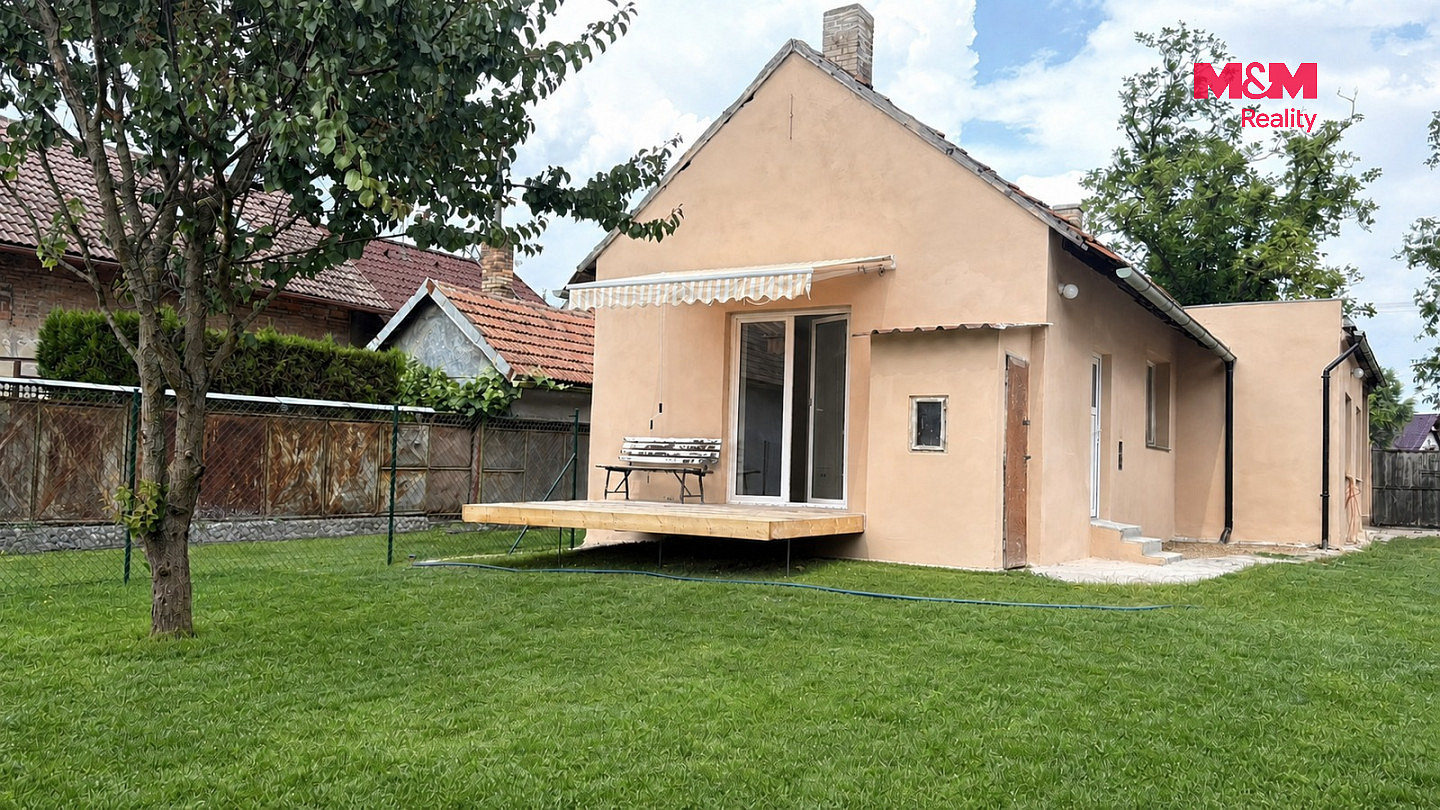 Prodej domu 108 m² s pozemkem 389 m² — photo 2