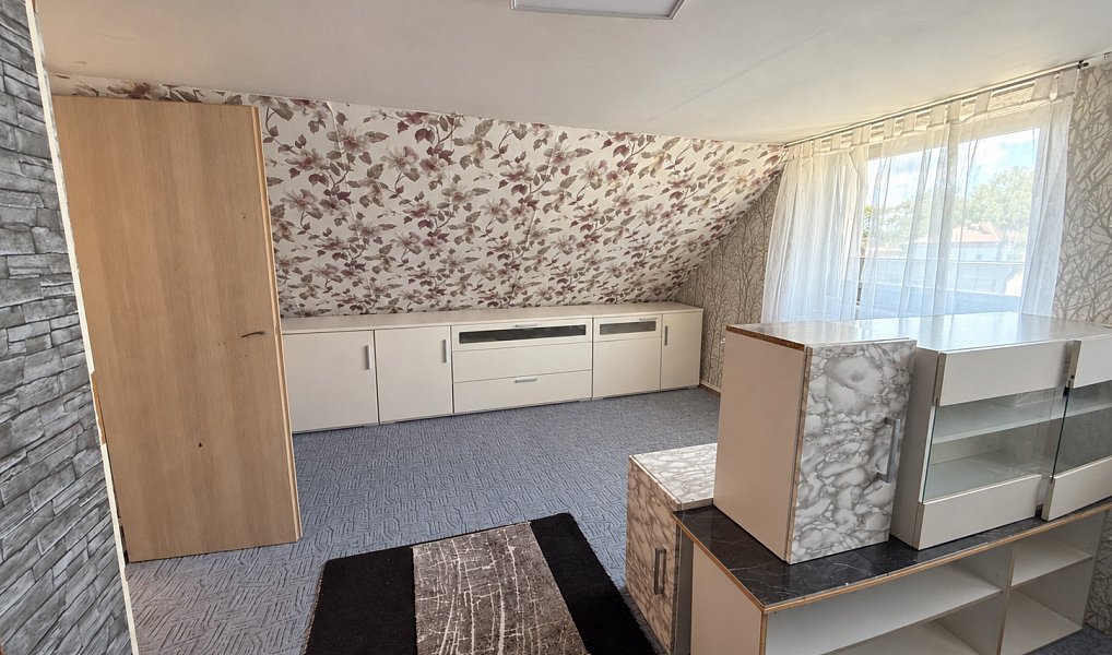 Prodej domu 130 m² s pozemkem 452 m², Svojšice – náhled fotky 10