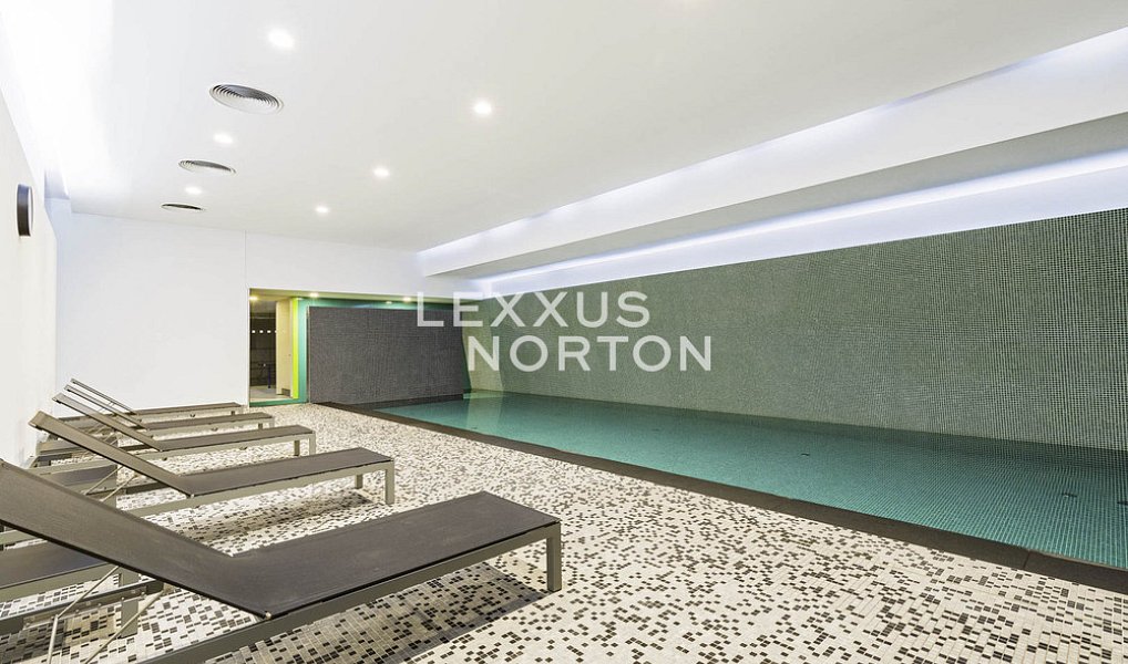 Prodej bytu 3+kk 155 m², Praha – náhled fotky 12