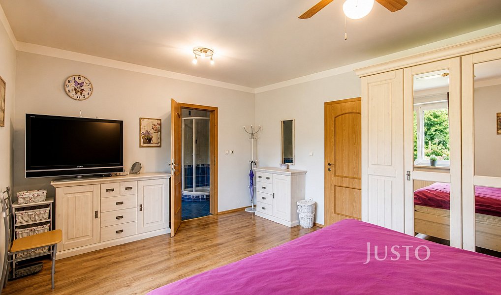 Prodej domu 425 m² s pozemkem 1 449 m², Příbor – náhled fotky 24