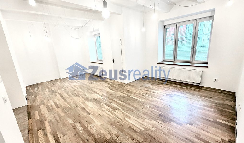Pronájem komerčního prostoru, 48 m², Vysočany, Praha 9, Praha