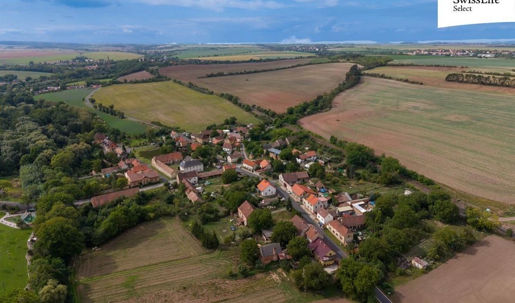 Prodej stavebního pozemku 1 138 m², Klobuky – náhled fotky 16
