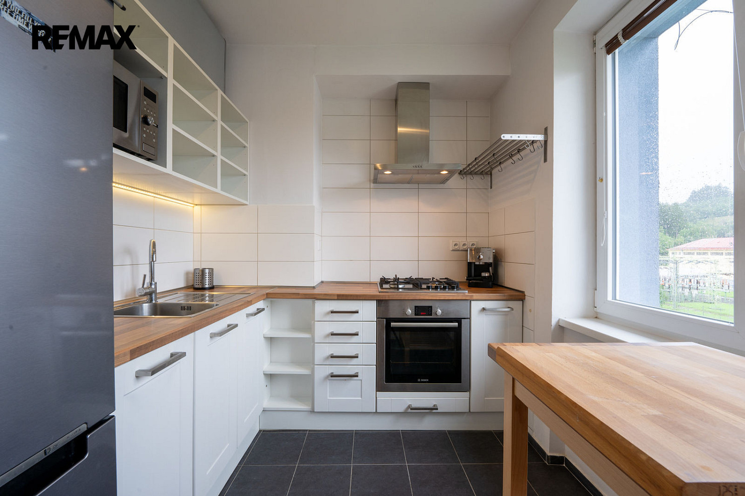 Pronájem bytu 3+1 63 m² – fotografie 4