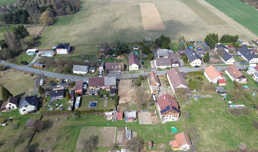 Prodej stavebního pozemku 914 m², Medový Újezd – náhled fotky 17