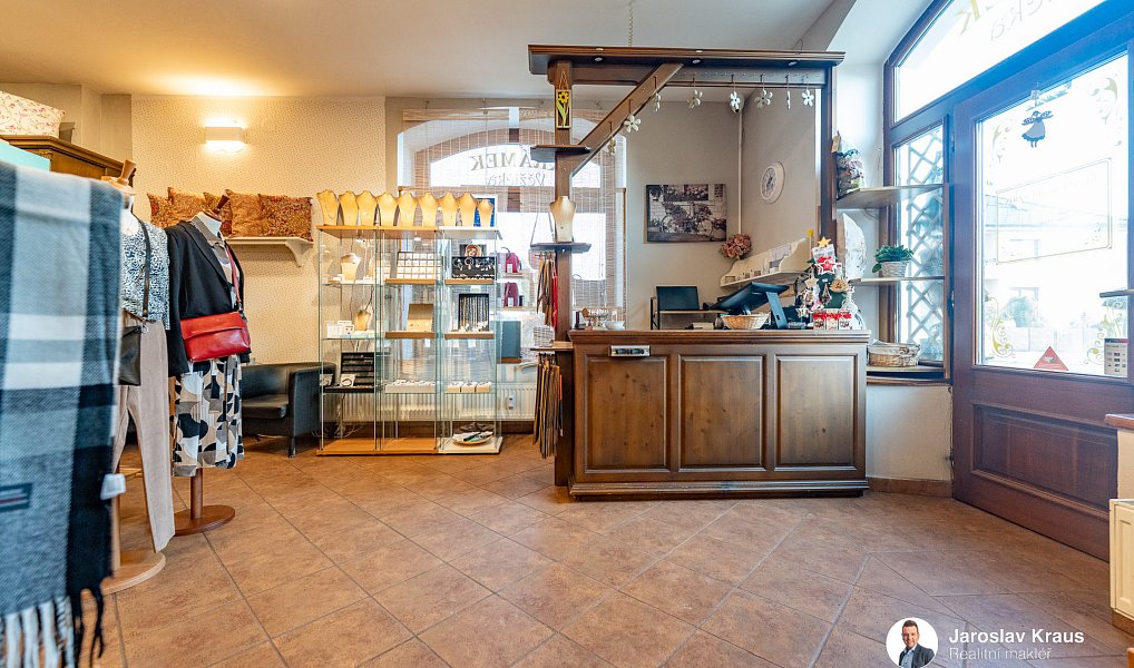 Prodej obchodních prostor 529 m², Lázně Bělohrad – náhled fotky 17