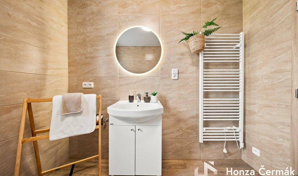 Prodej bytu 3+kk 83 m², Pohořelice – náhled fotky 11