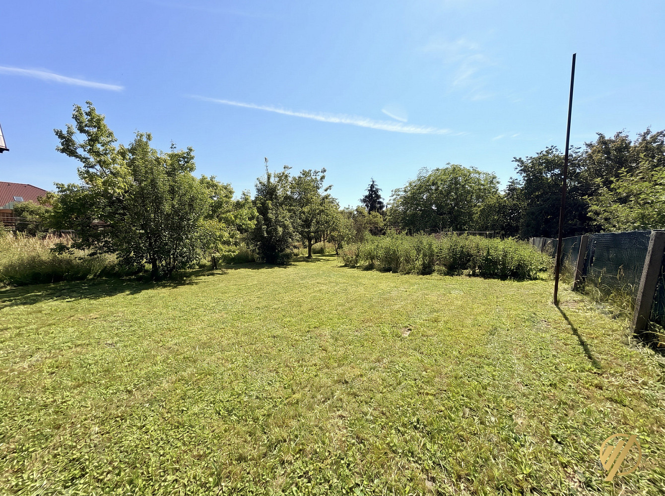 Prodej stavebního pozemku 904 m² – fotografie 5