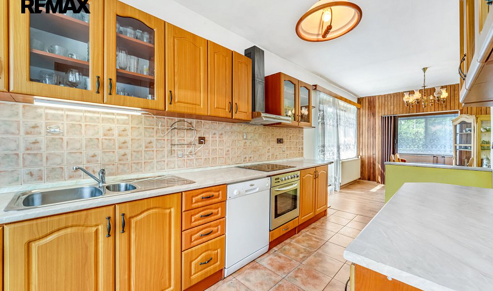 Prodej domu 150 m² s pozemkem 466 m², Hrochův Týnec – náhled fotky 8