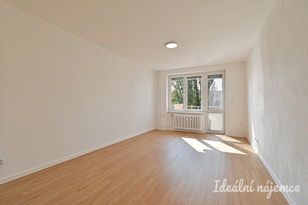 Pronájem bytu 2+1 60 m² – fotografie 5