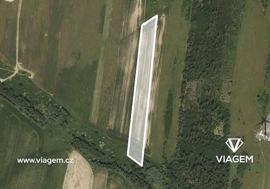 Prodej pole 3 464 m²
