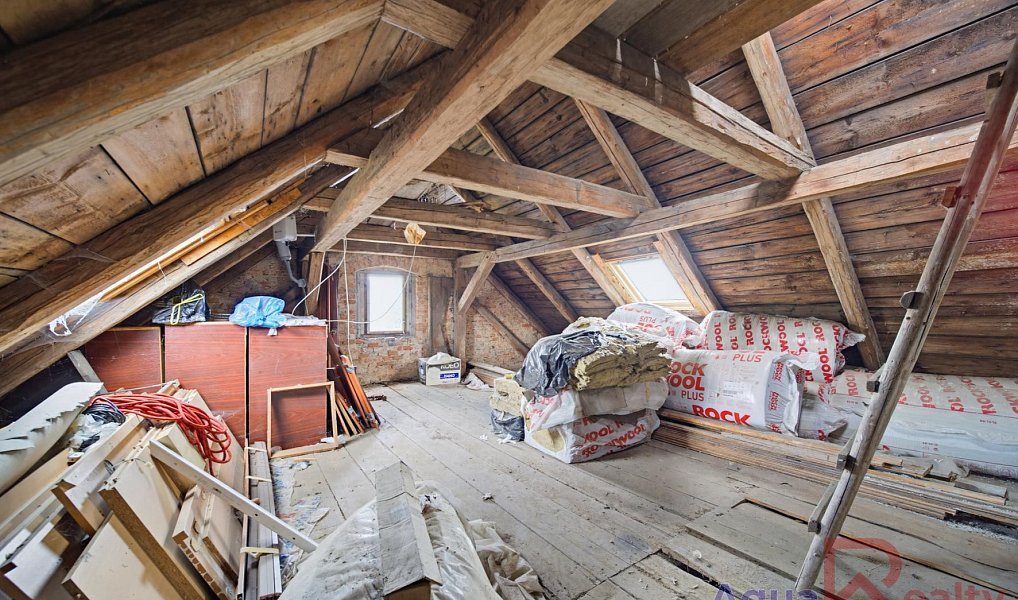Prodej domu 330 m² s pozemkem 1 180 m², Stanovice – náhled fotky 23