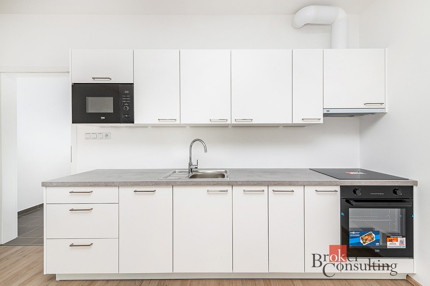 Prodej bytu 1+kk 37 m² — photo 3