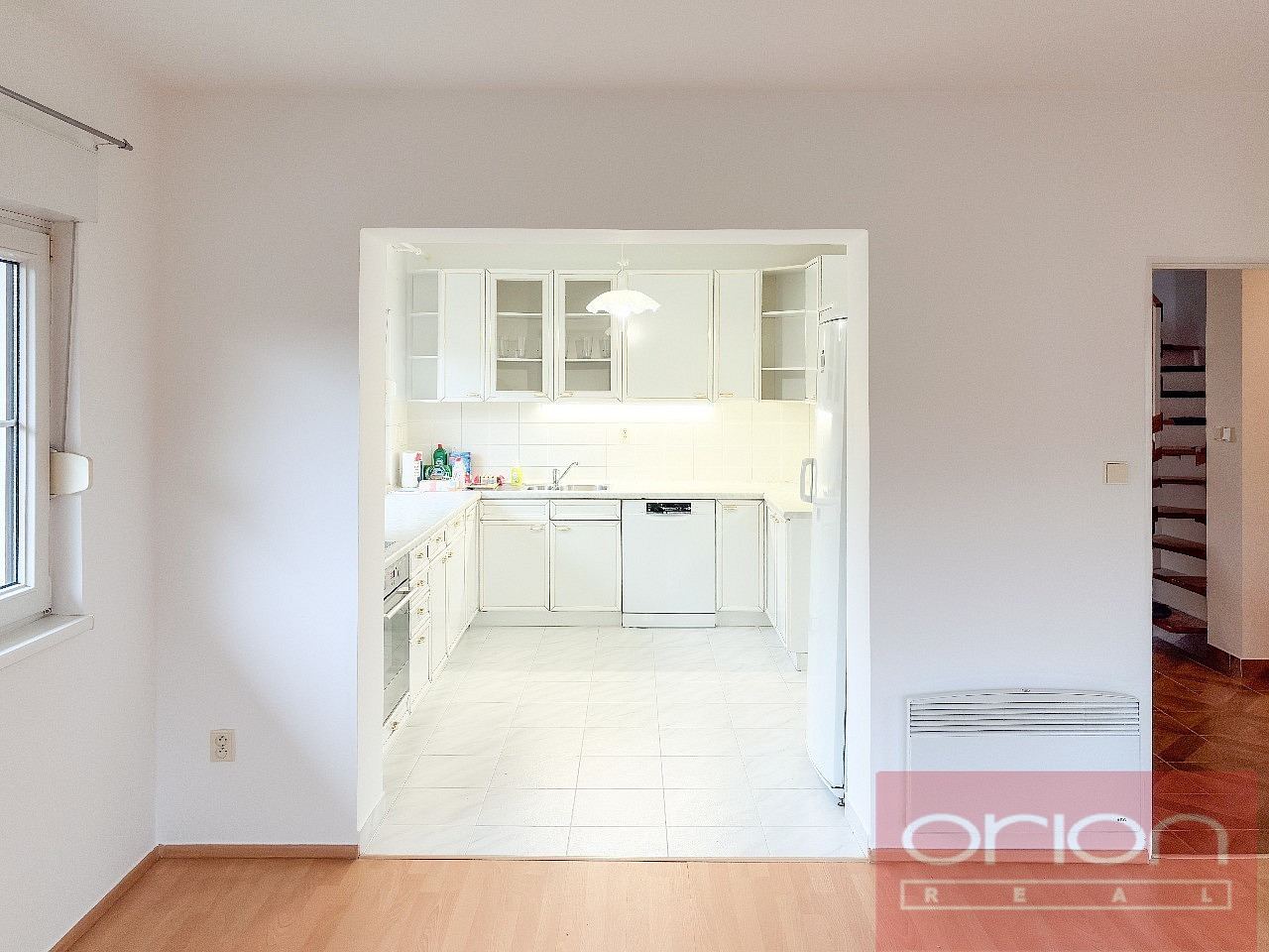 Pronájem domu 365 m² s pozemkem 539 m² – fotografie 5