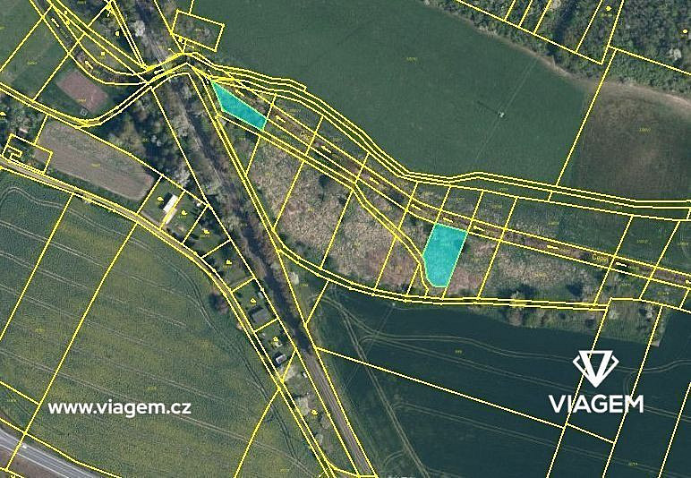 Pole 1 046 m², Podíl 67 % o výměře 697 m² – pohled 3