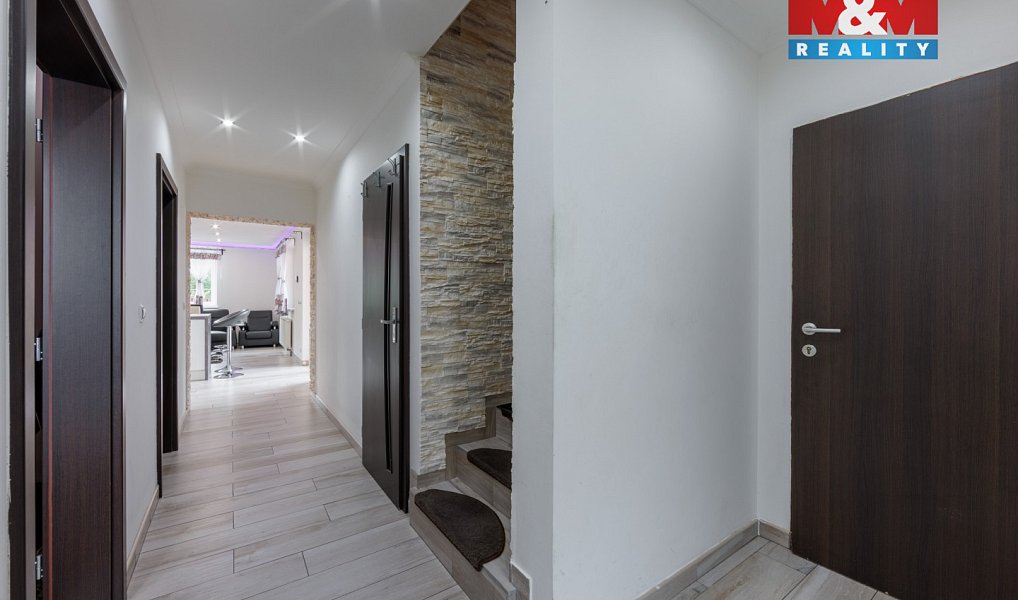 Prodej domu 198 m² s pozemkem 742 m², Sadov – náhled fotky 6