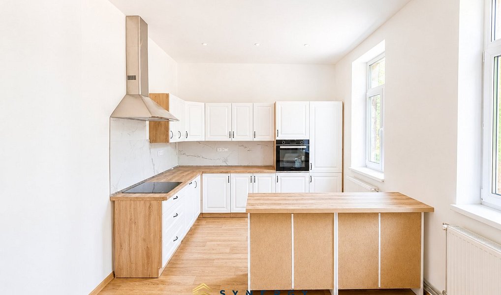Prodej bytu 2+1 74 m², Nový Bor – náhled fotky 2