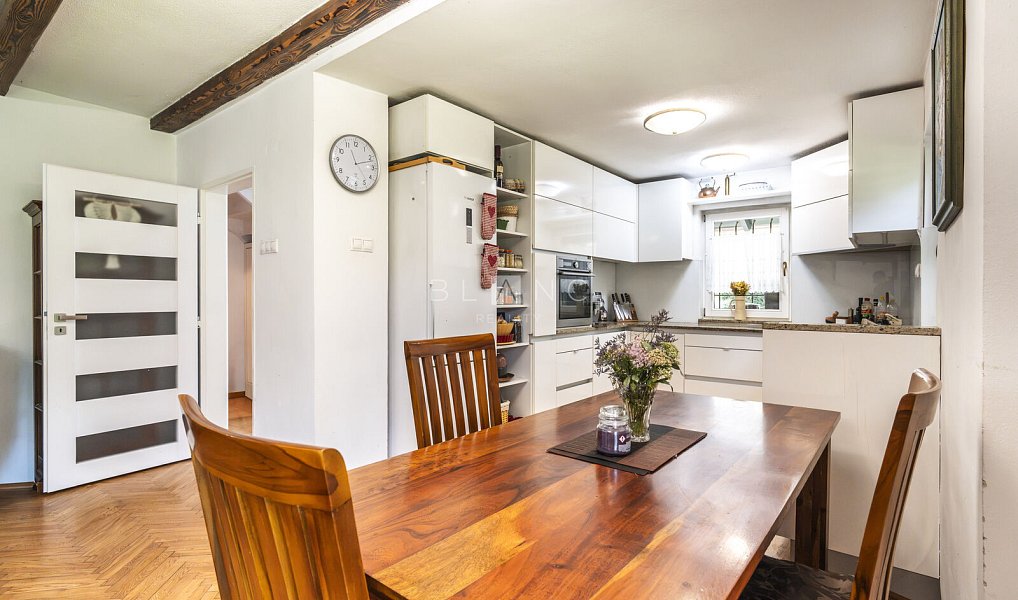 Prodej domu 161 m² s pozemkem 984 m², Praha – náhled fotky 3