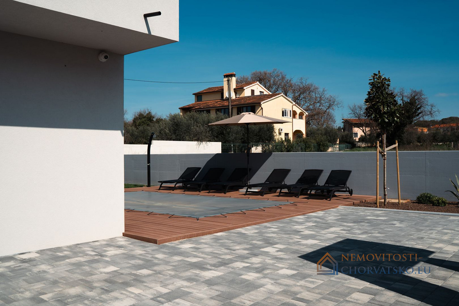 Prodej domu 198 m² s pozemkem 419 m² - Ansicht 3