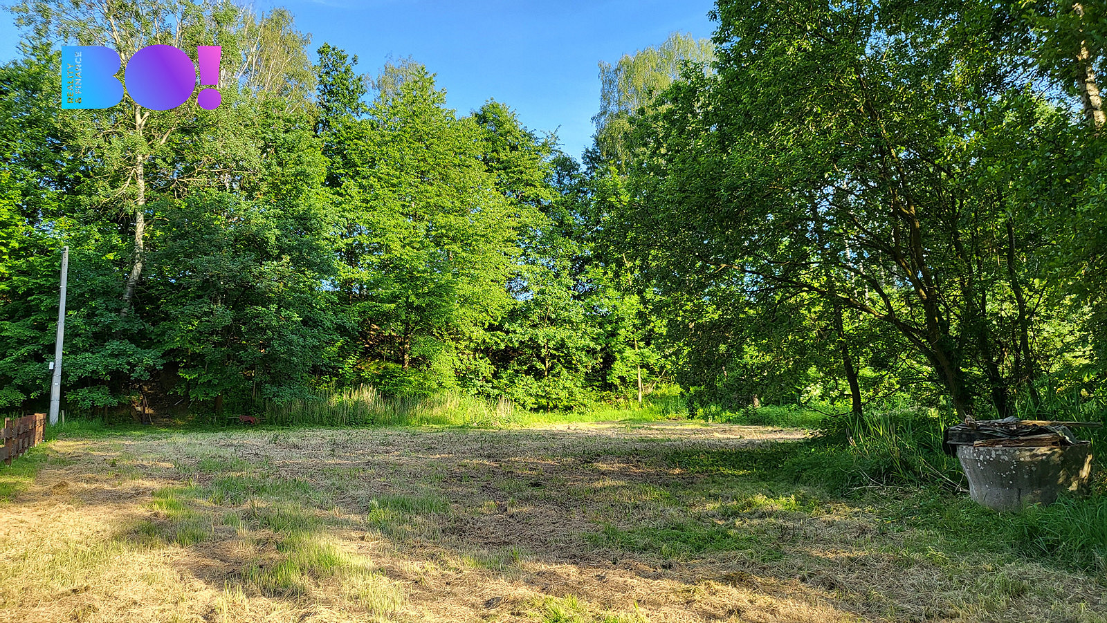 Prodej stavebního pozemku 835 m² – fotografie 4